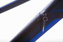 Load image into Gallery viewer, All Terrain HT Pro
